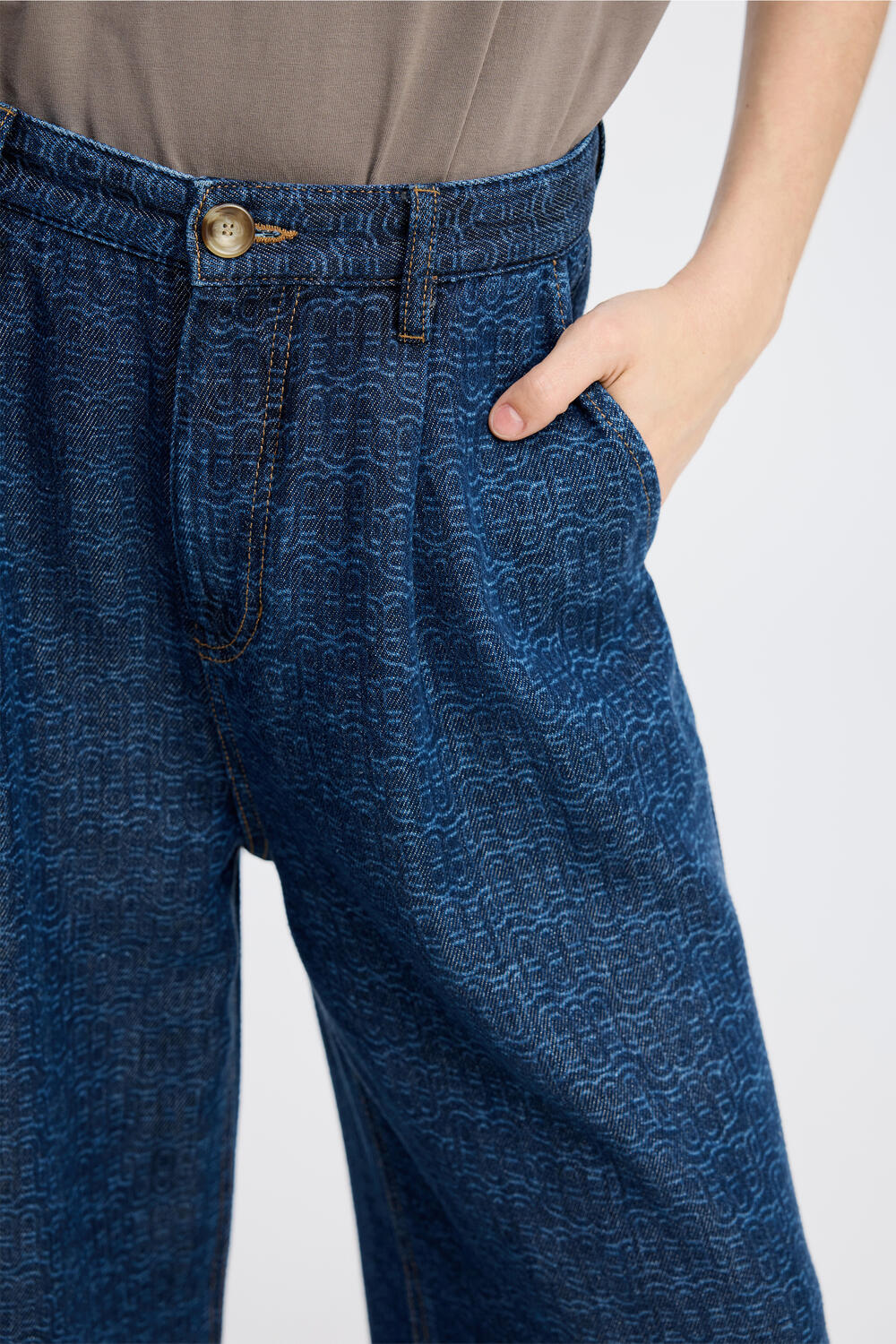 Thumb 5